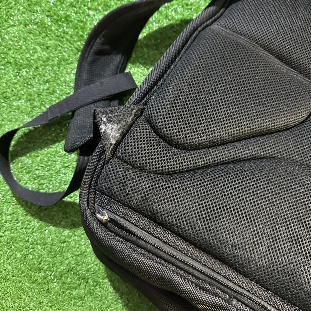 Briggs & Riley BBW7‎ Work Laptop Backpack Briefcase. Good Shape